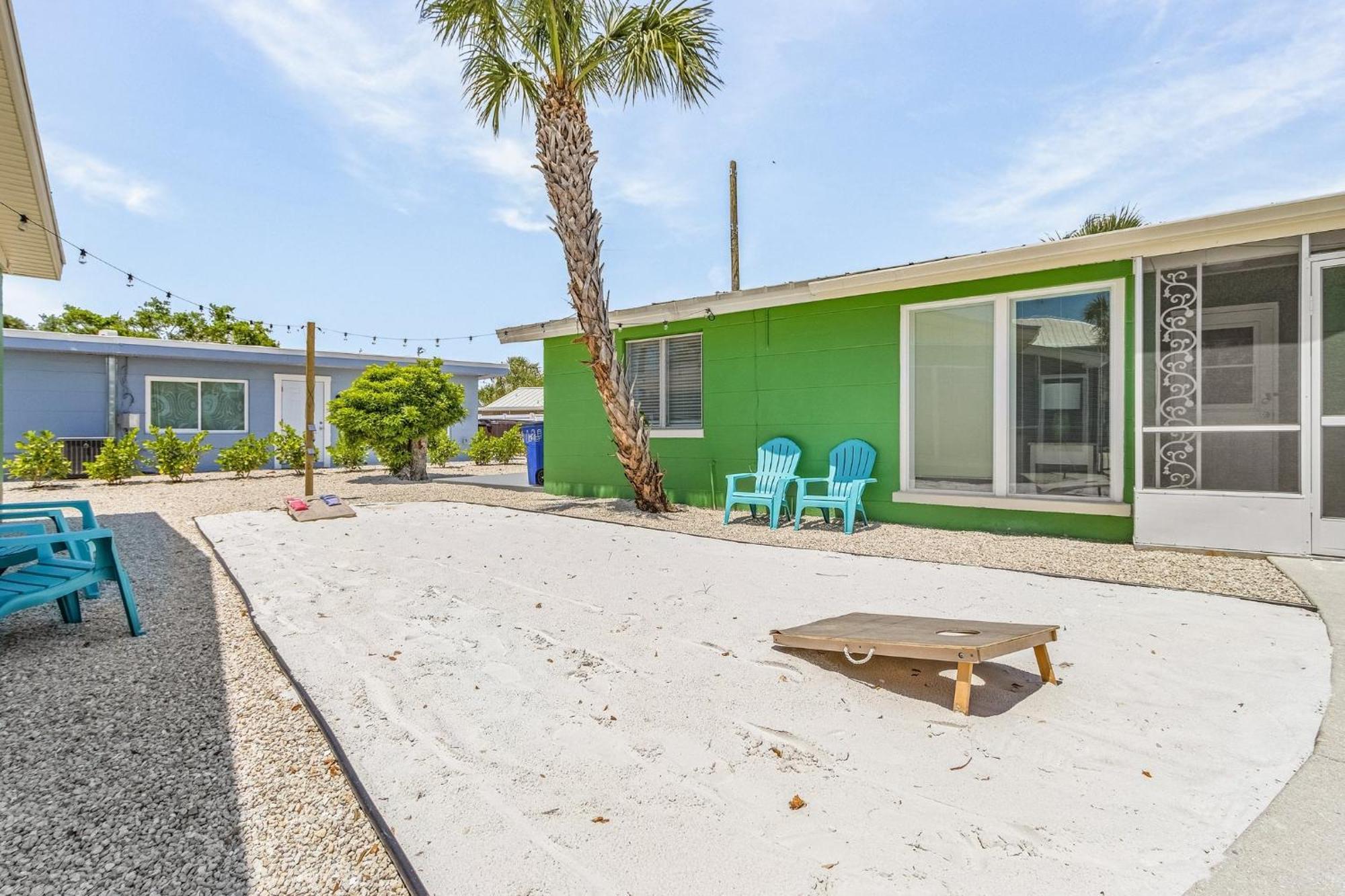 Dune Our Thing - Building A - 171 Washington Condo Fort Myers Beach Exterior photo